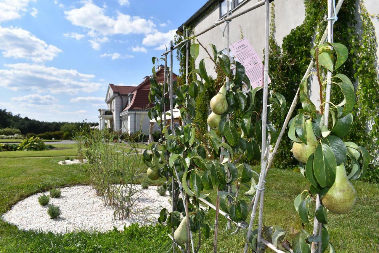 Eco Nieborów Hotel Exterior foto